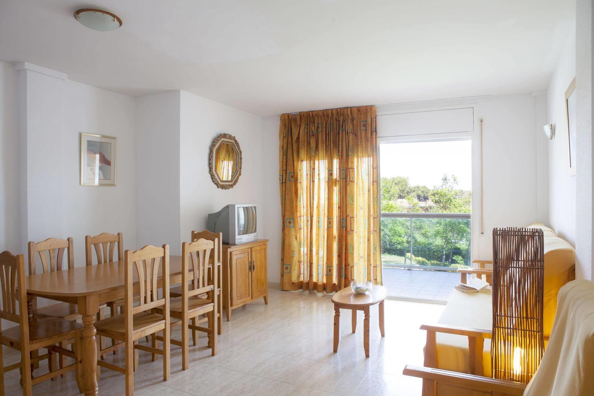 Appartamento Ibersol Siesta Dorada Salou Esterno foto