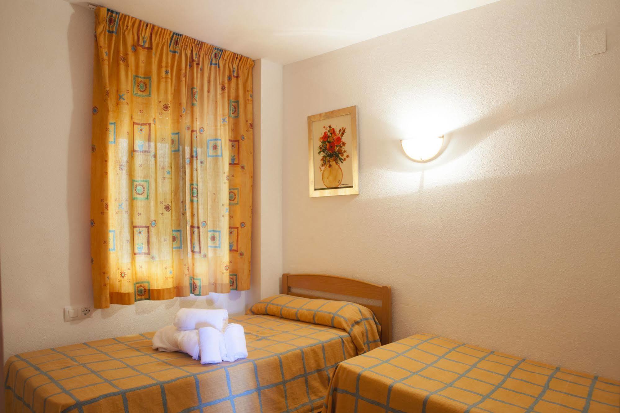 Appartamento Ibersol Siesta Dorada Salou Esterno foto